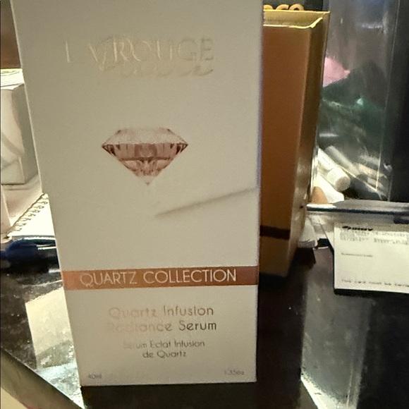 Quartz Collection Radiance Serum - White and Gold